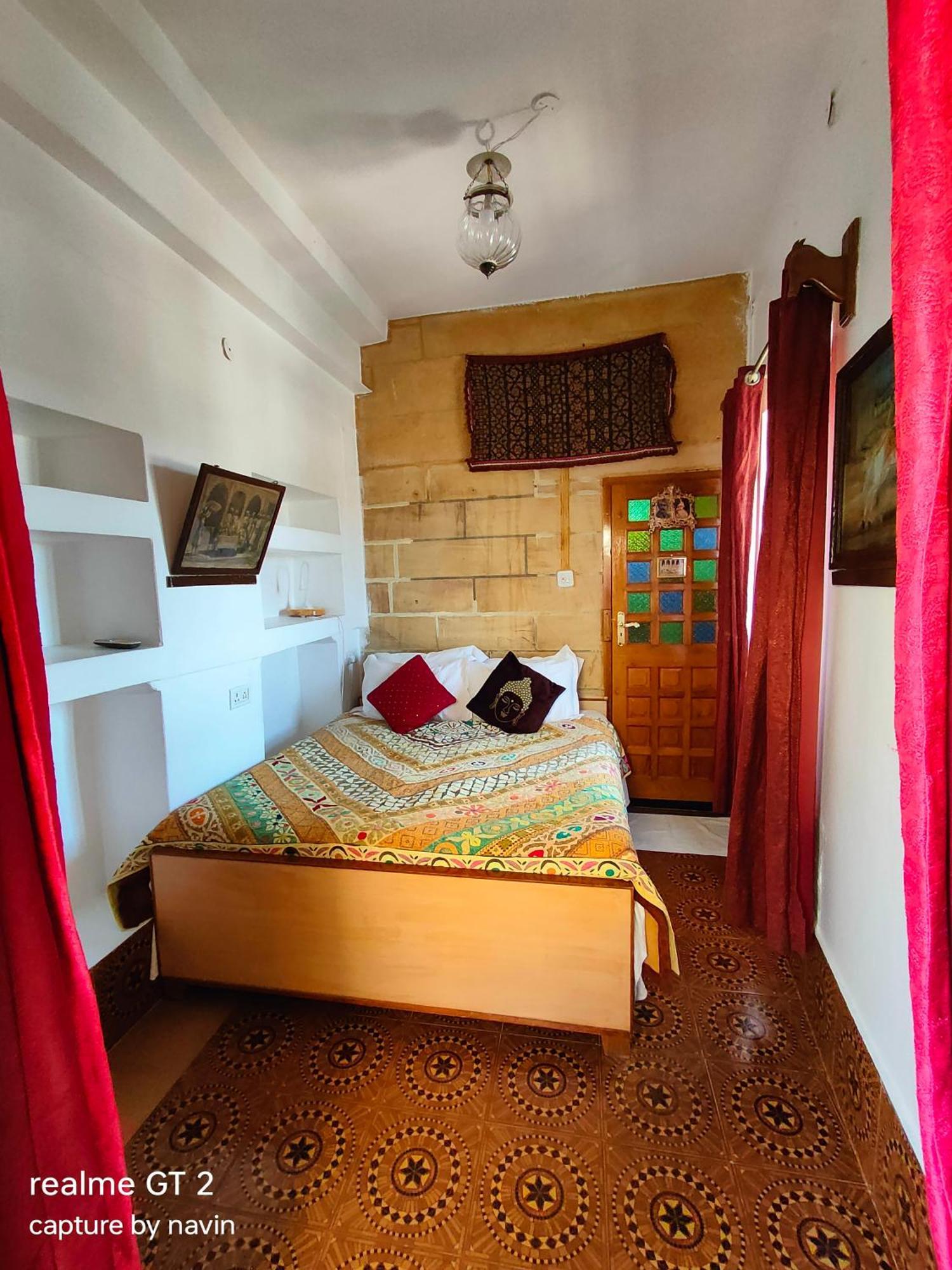 Hotel Victoria Dzsaiszalmer Szoba fotó