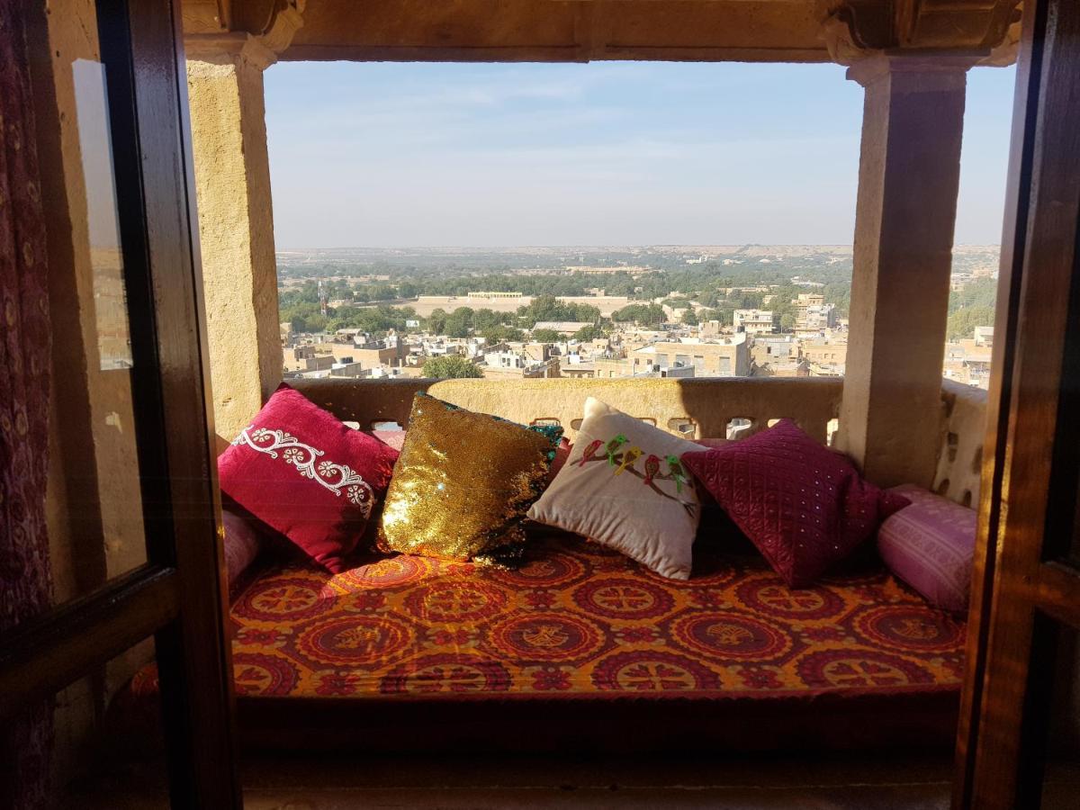 Hotel Victoria Dzsaiszalmer Kültér fotó